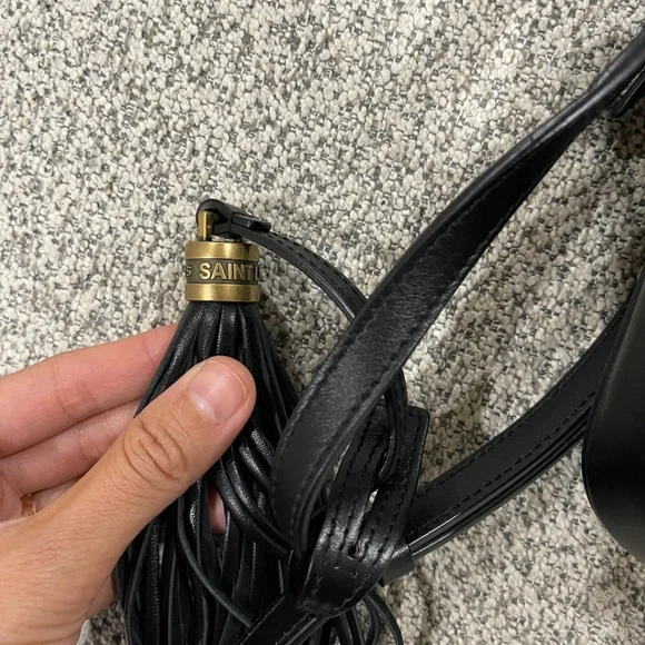 YSL Lou Camera Bag in black - Picture 3 of 7